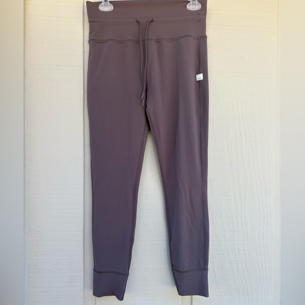 Vuori Maroon daily leggings with Elastic Cuffs